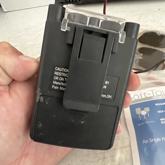 Ultima 5 TENS U5 unit with carrying case and instructions manual - Picture 9 of 11